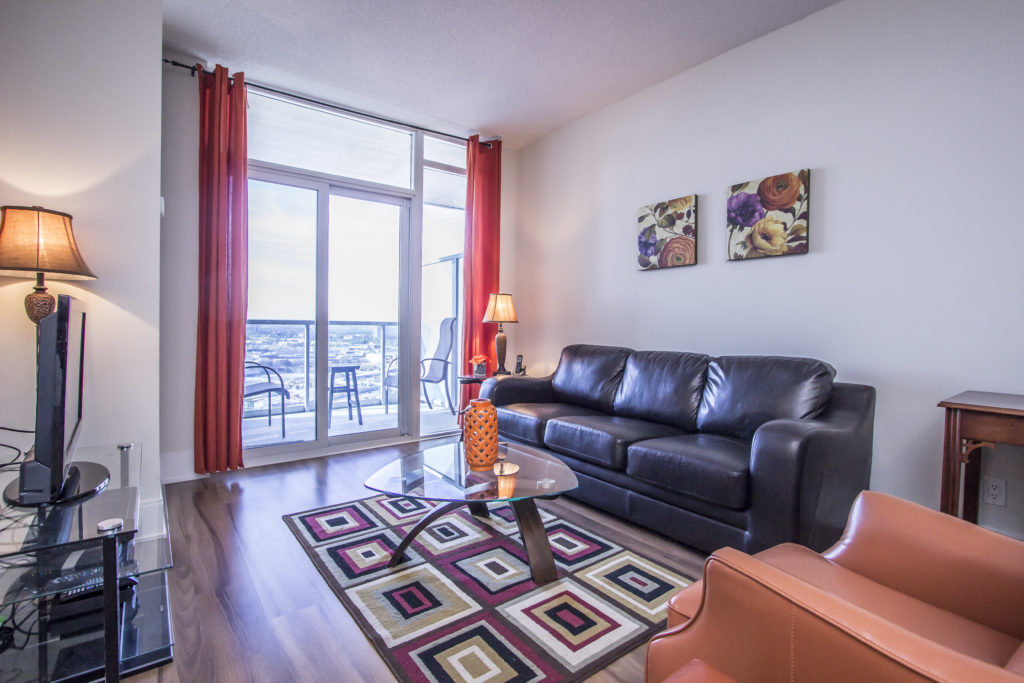 Grand & Ultra Ovation Furnished Apartments And Suites Mississauga